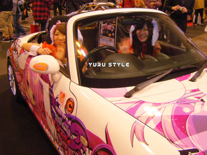 まったりコペンの中に♪