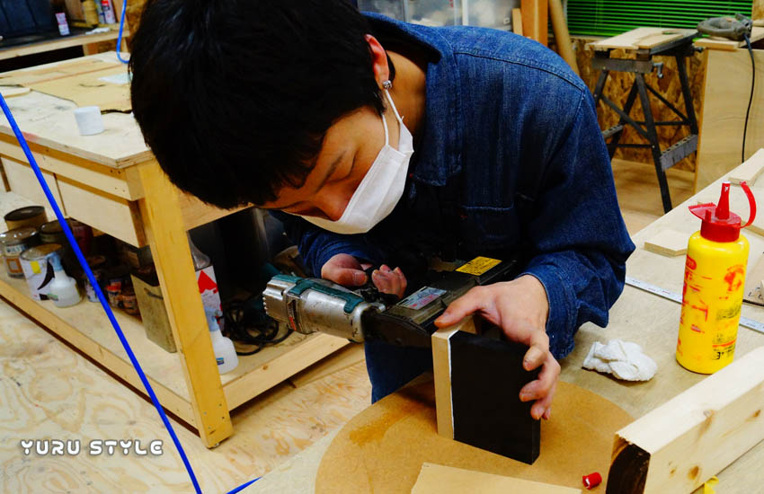 がっちりとくっつけて