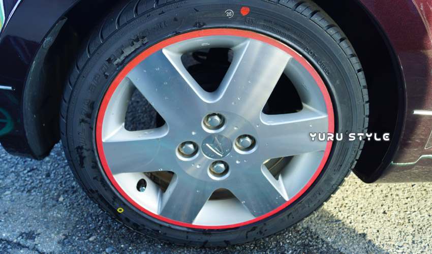 まぁるい口のようで怖い・・・