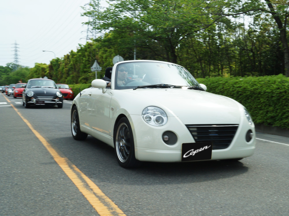 続々とコペンが帰っていきます。